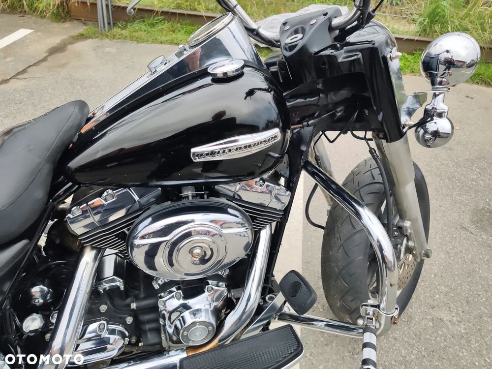 Harley-Davidson Touring Road King - 16