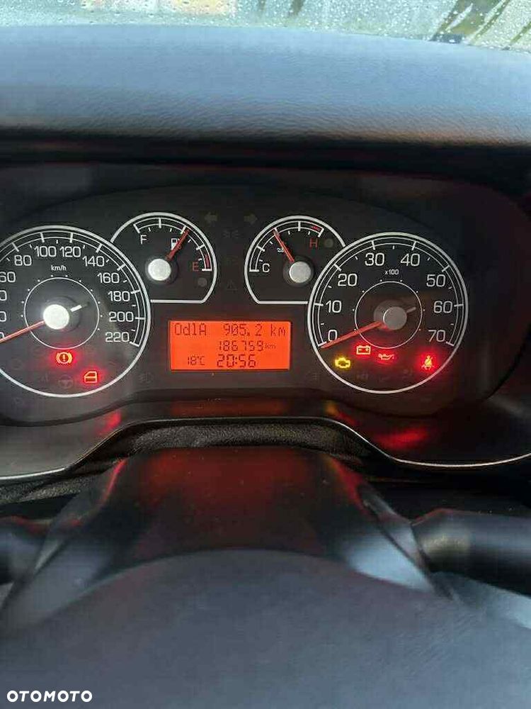 Fiat Punto 1.3 Multijet - 14