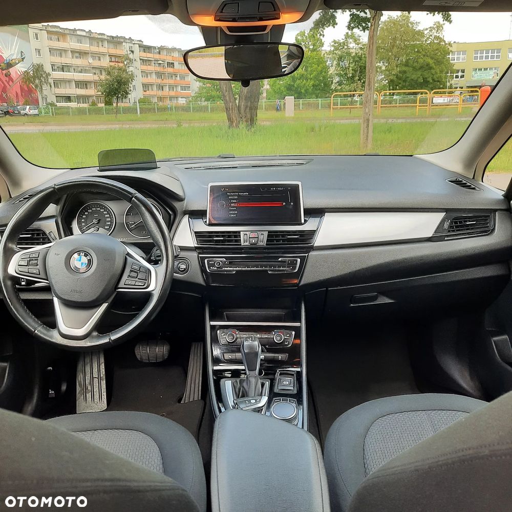 BMW Seria 2 218d Gran Tourer - 25