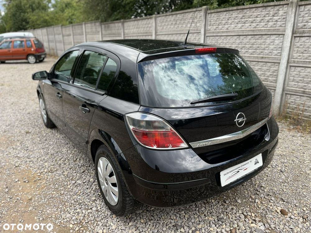 Opel Astra - 10