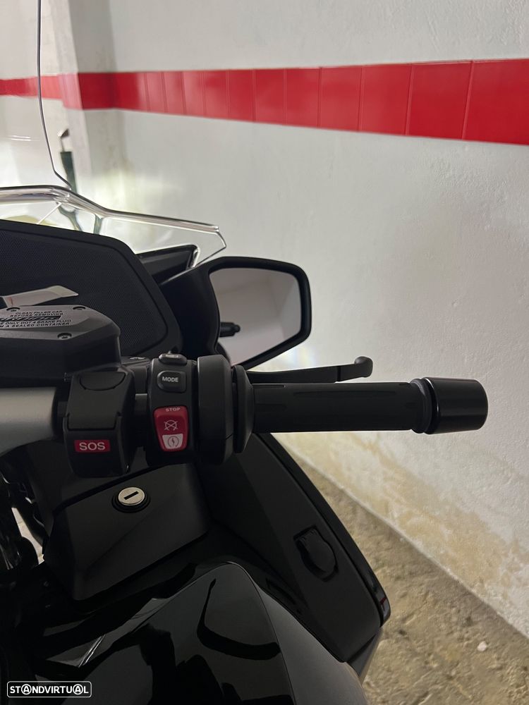 BMW R 1250 RT TRIPLE BLACK - NOVA - 5