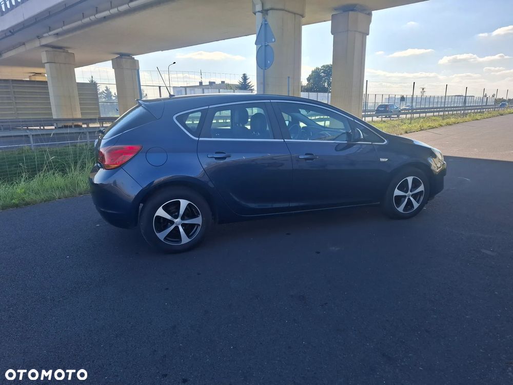 Opel Astra - 5