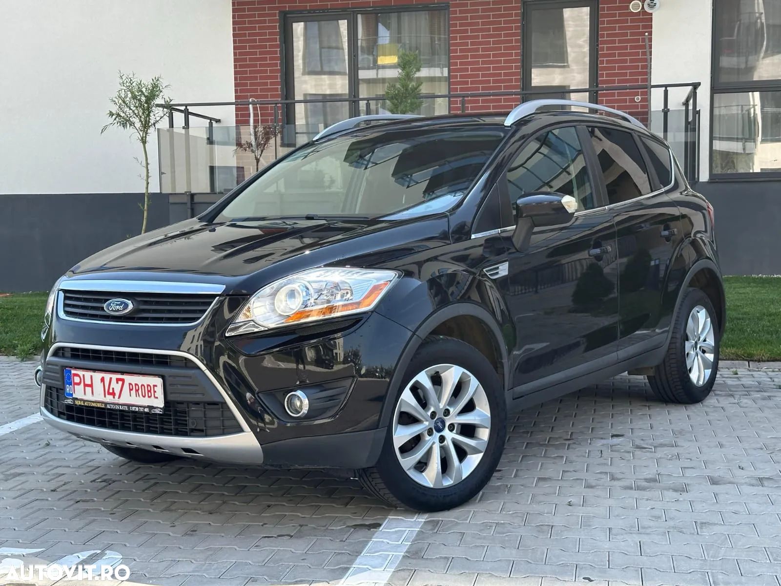 Ford Kuga 2.0 TDCi 4WD Powershift Titanium - 1