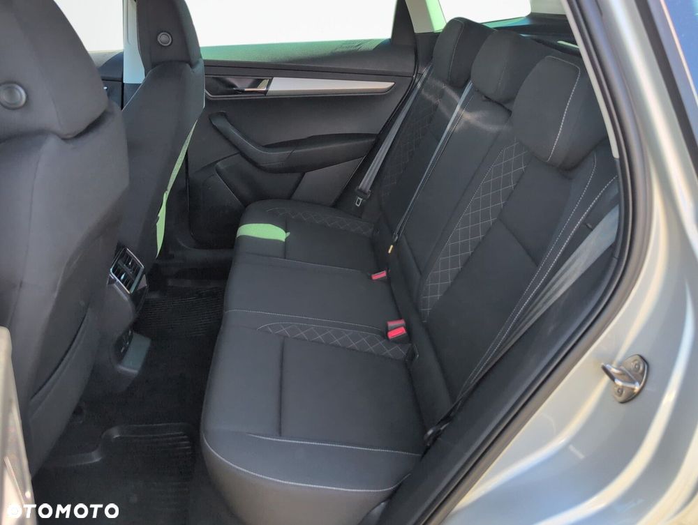 Skoda Karoq 1.6 TDI SCR 4x2 Ambition - 11