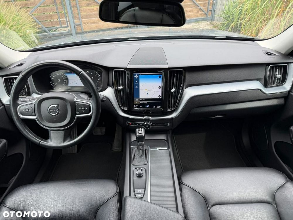 Volvo XC 60 D4 SCR Momentum - 12