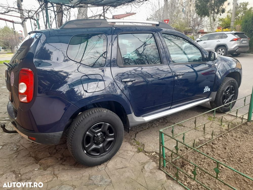 Dacia Duster 1.6 4x2 Laureate - 2