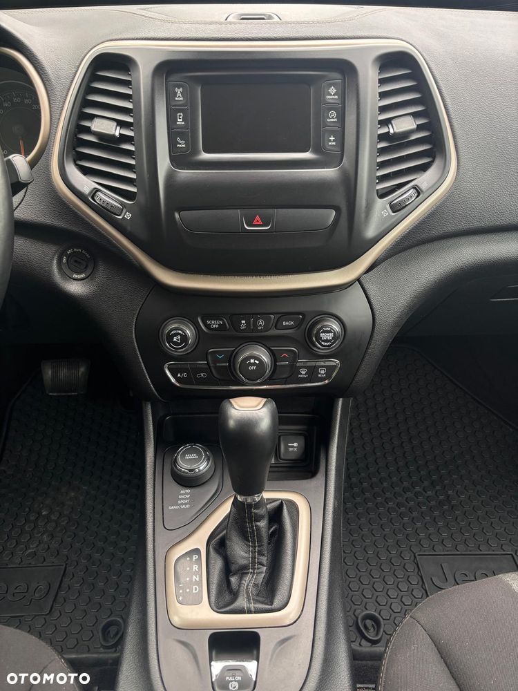 Jeep Cherokee 3.2 V6 Active Drive I Limited - 15