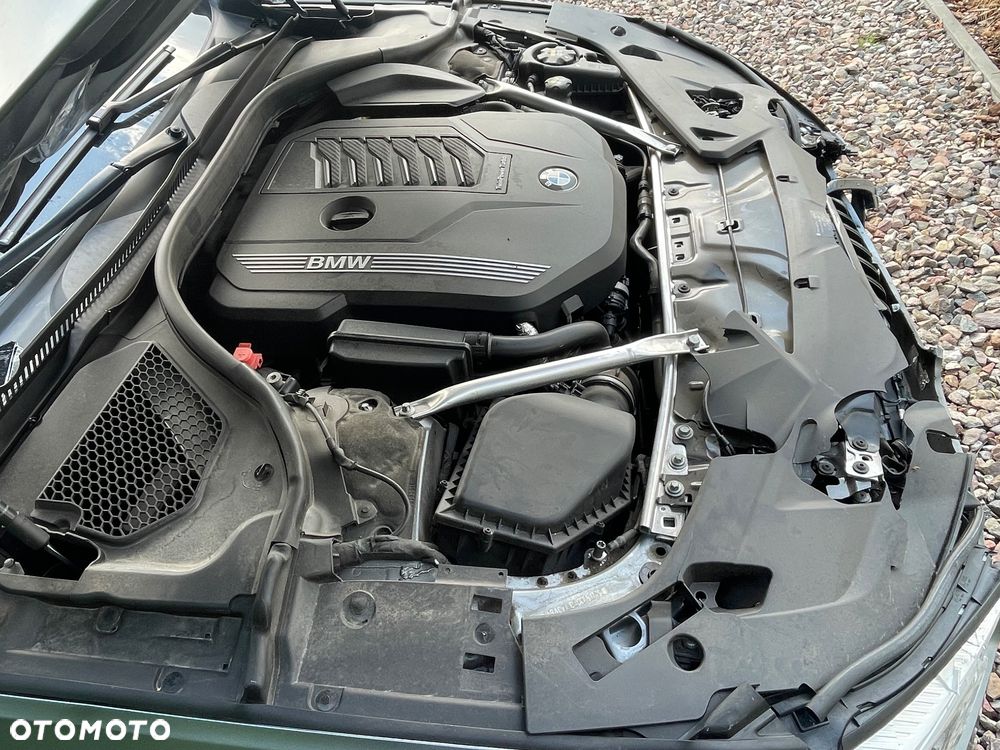 BMW Seria 8 840i - 9