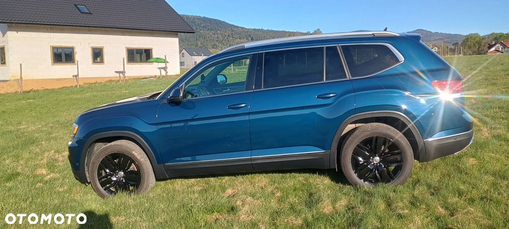 Volkswagen Atlas - 3