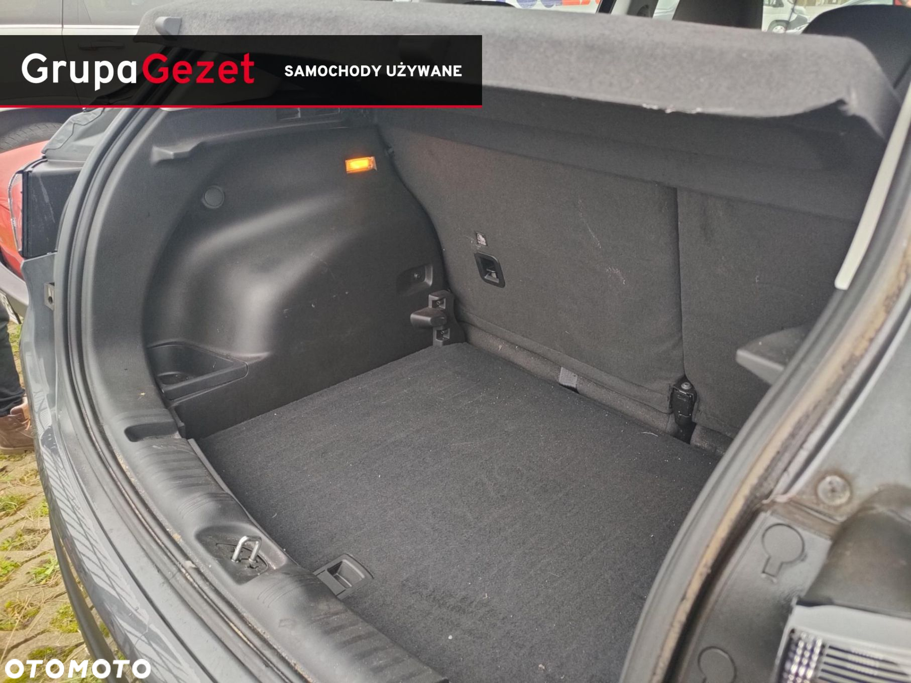 Jeep Compass - 9