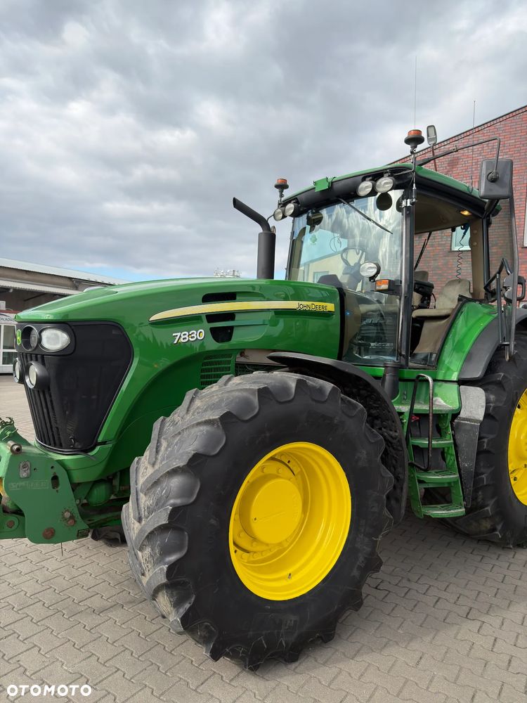 John Deere 7830 - 7