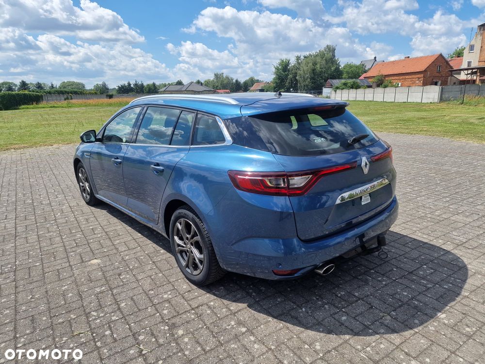 Renault Megane ENERGY TCe 130 PLAY - 9