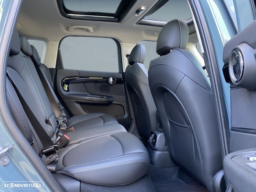 MINI Countryman Cooper SE Premium Classic Auto - 19