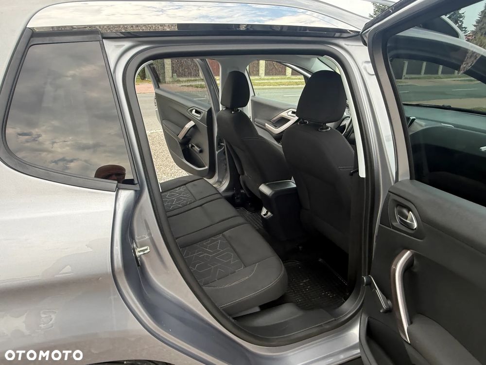 Peugeot 2008 e-HDi FAP 92 STOP & START Active - 24
