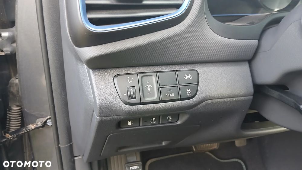 Hyundai IONIQ Plug-in hybrid Premium - 18