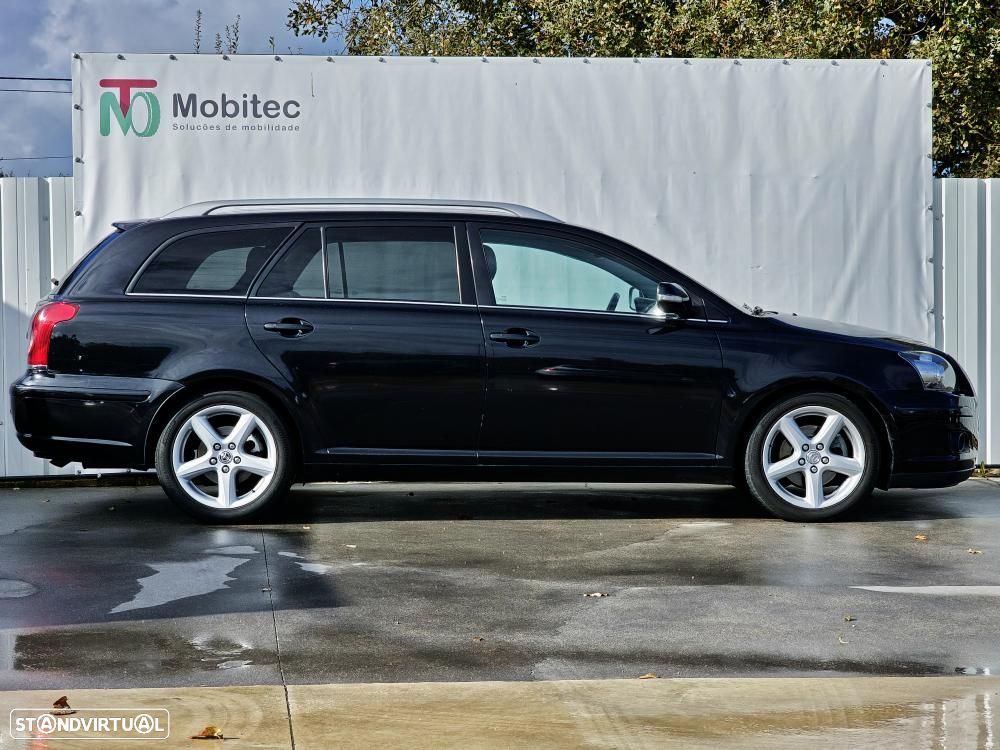 Toyota Avensis SW 2.2 D-4D Sol+P.Multimédia - 2