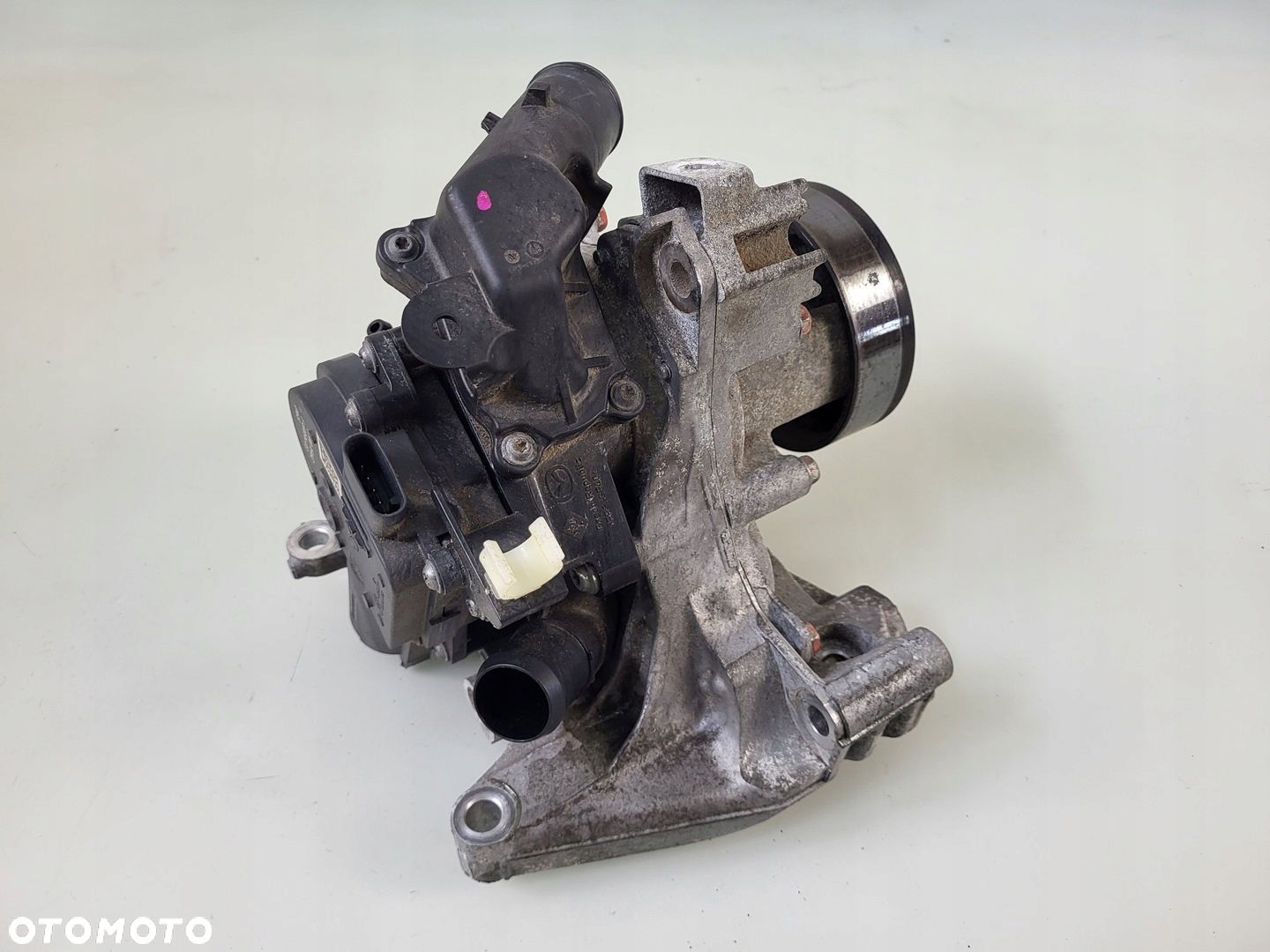 MAZDA 6 III GL 2.2 D POMPA WODY TERMOSTAT OBUDOWA od 18Rr. F-587693.01-0231 - 1