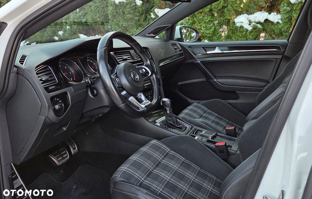 Volkswagen Golf GTD 2.0 TDI SCR DSG - 28