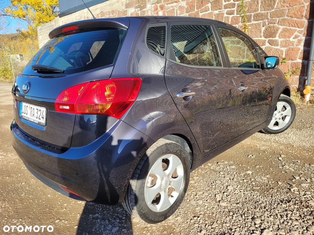 Kia Venga 1.6 CVVT Fifa World Cup Edition - 10