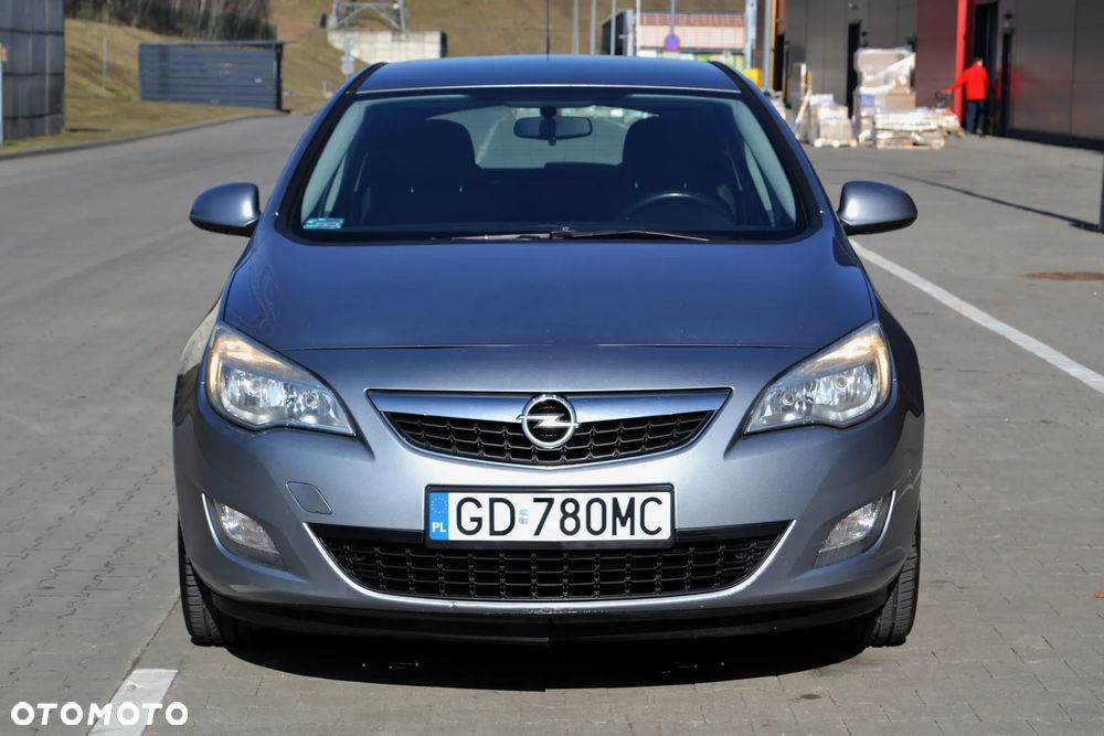 Opel Astra 1.4 Enjoy - 24