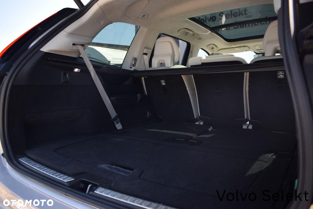 Volvo XC 90 - 29