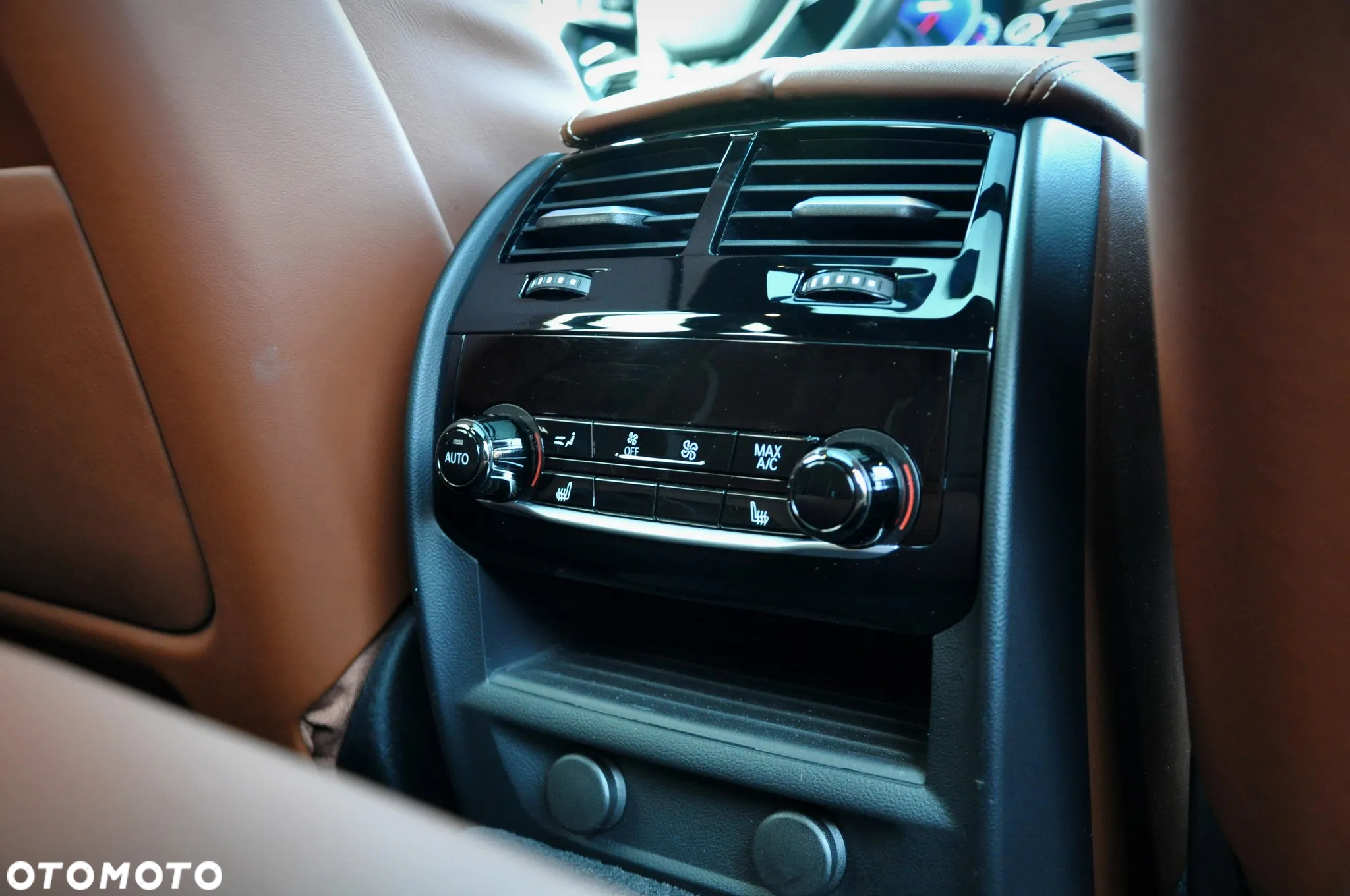 BMW-ALPINA B5 Biturbo Touring Switch-Tronic - 35