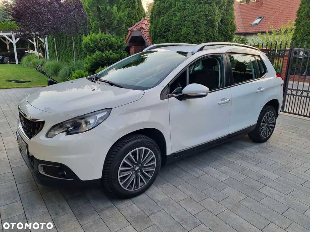 Peugeot 2008 1.2 Pure Tech Active EU6 - 8