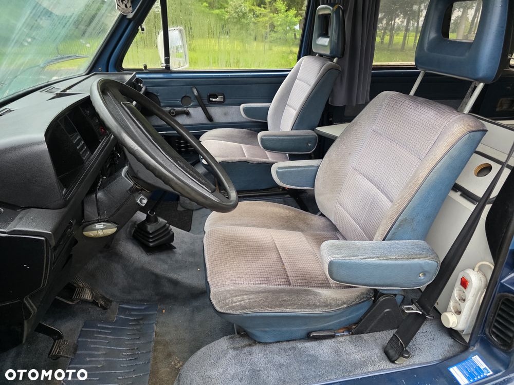 Volkswagen California - 19
