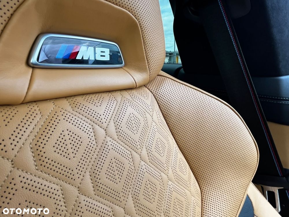 BMW M8 Competition - 31