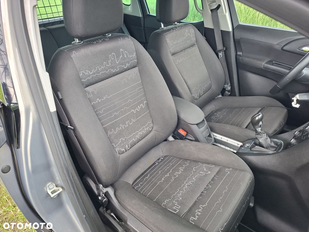 Opel Meriva - 10
