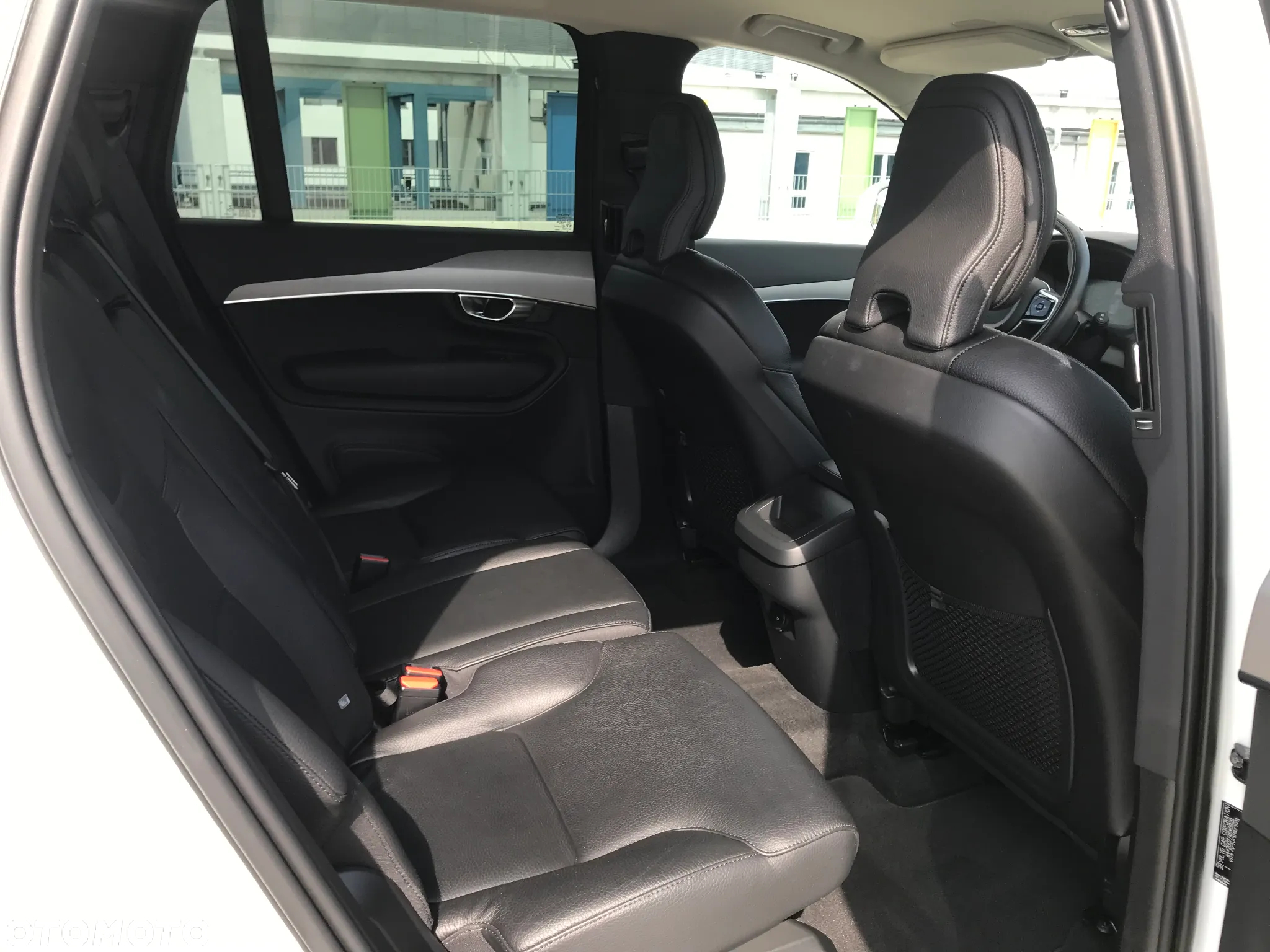 Volvo XC 90 - 23
