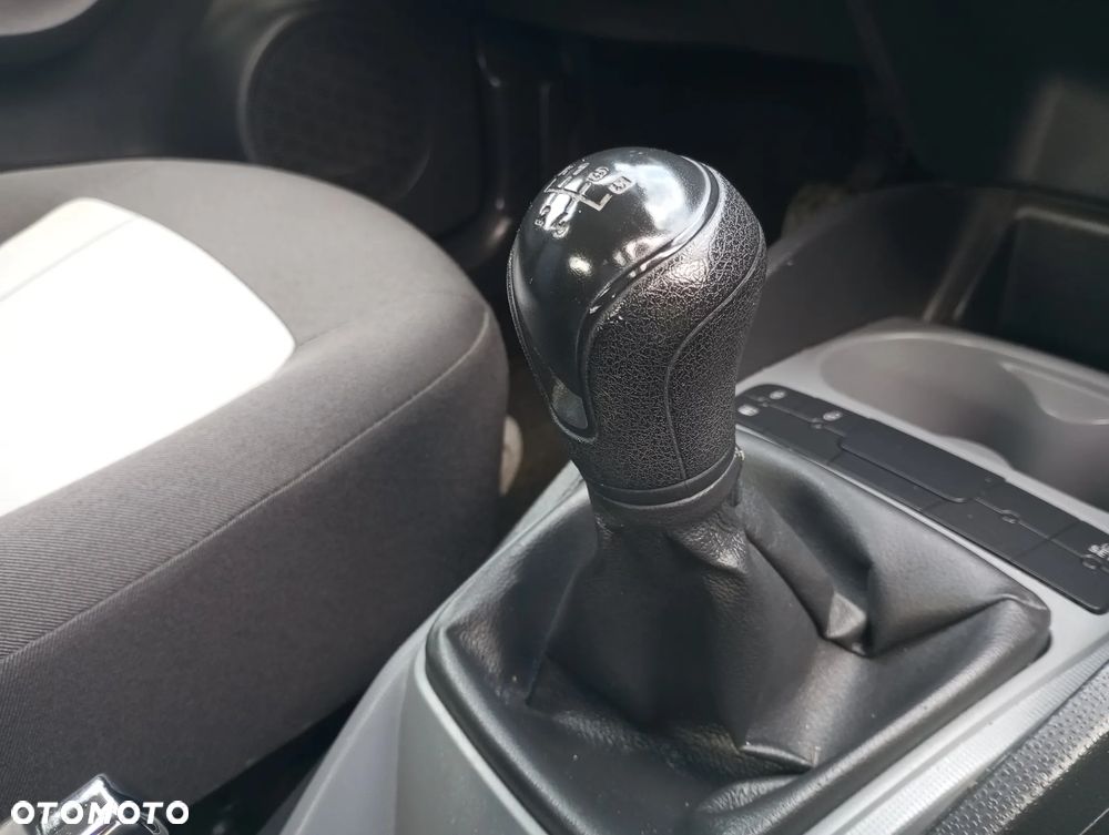 Seat Ibiza 1.4 16V Style - 22