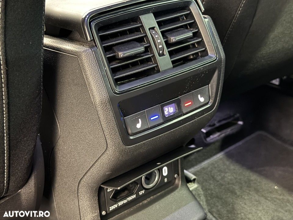 Skoda Karoq 2.0 TDI 4X4 DSG Sportline - 31