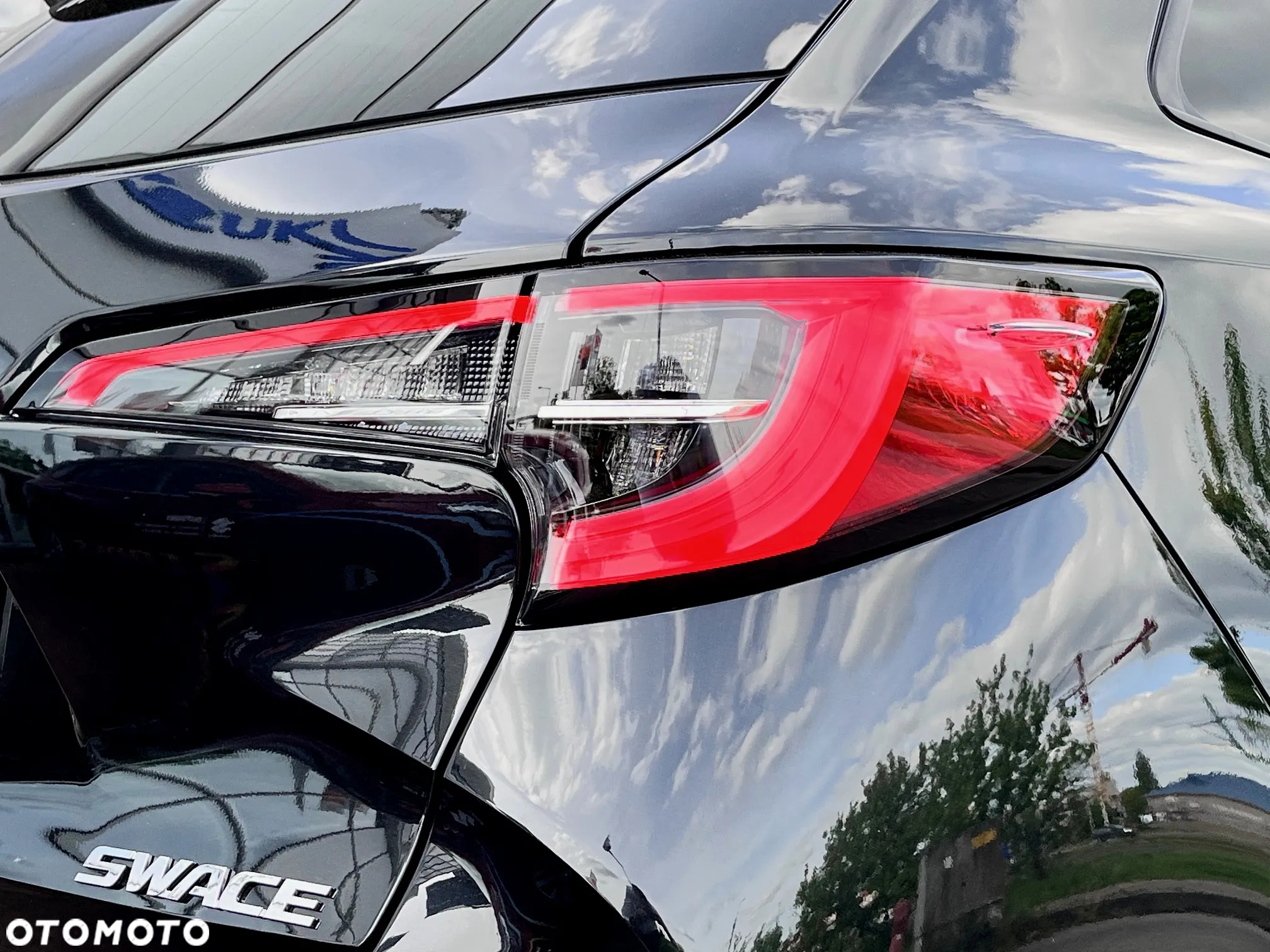 Suzuki Swace 1.8 Hybrid Elegance CVT - 13