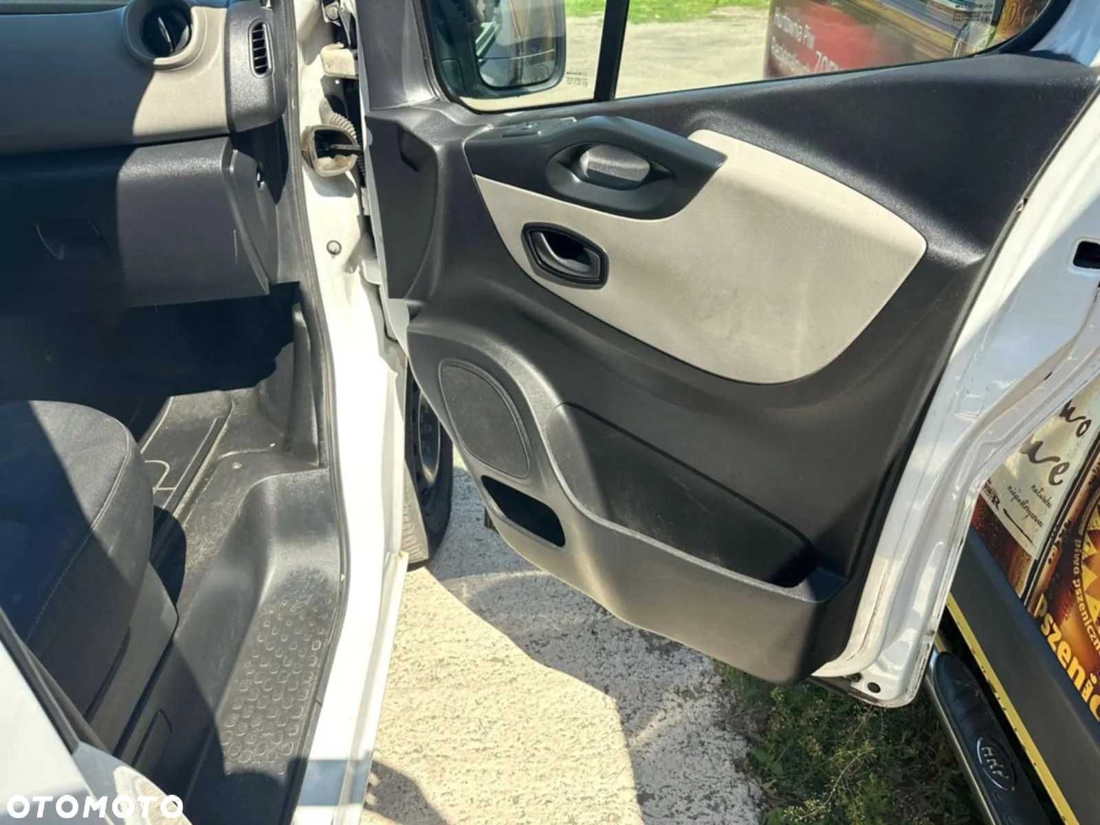 Renault Trafic - 9