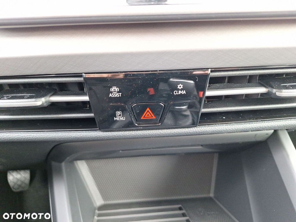 Volkswagen Golf 1.5 TSI Life Plus - 21