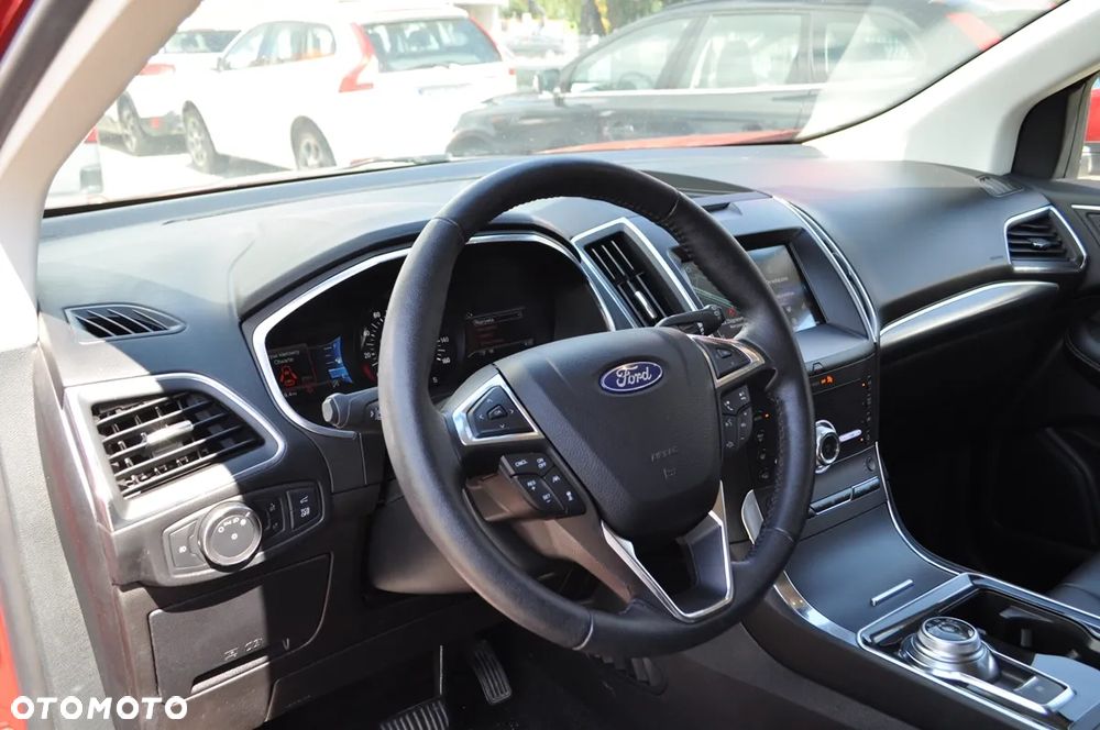 Ford Edge - 13