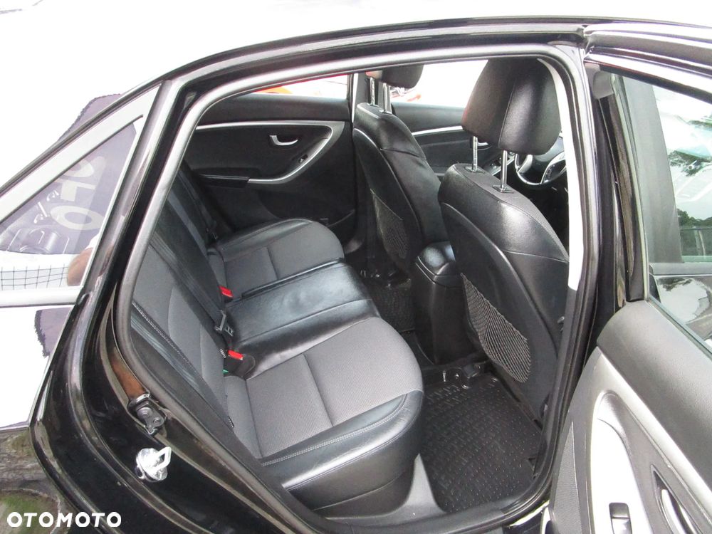 Hyundai i30 1.4 Classic - 27