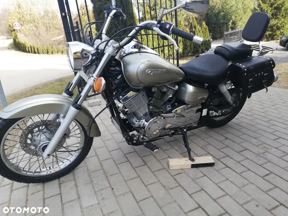 Yamaha Drag Star - 5