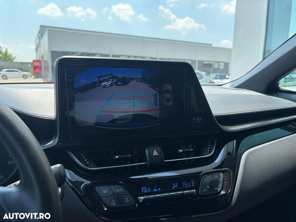 Toyota C-HR 1.8 HSD 122 CP 4x2 CVT Cult - 15