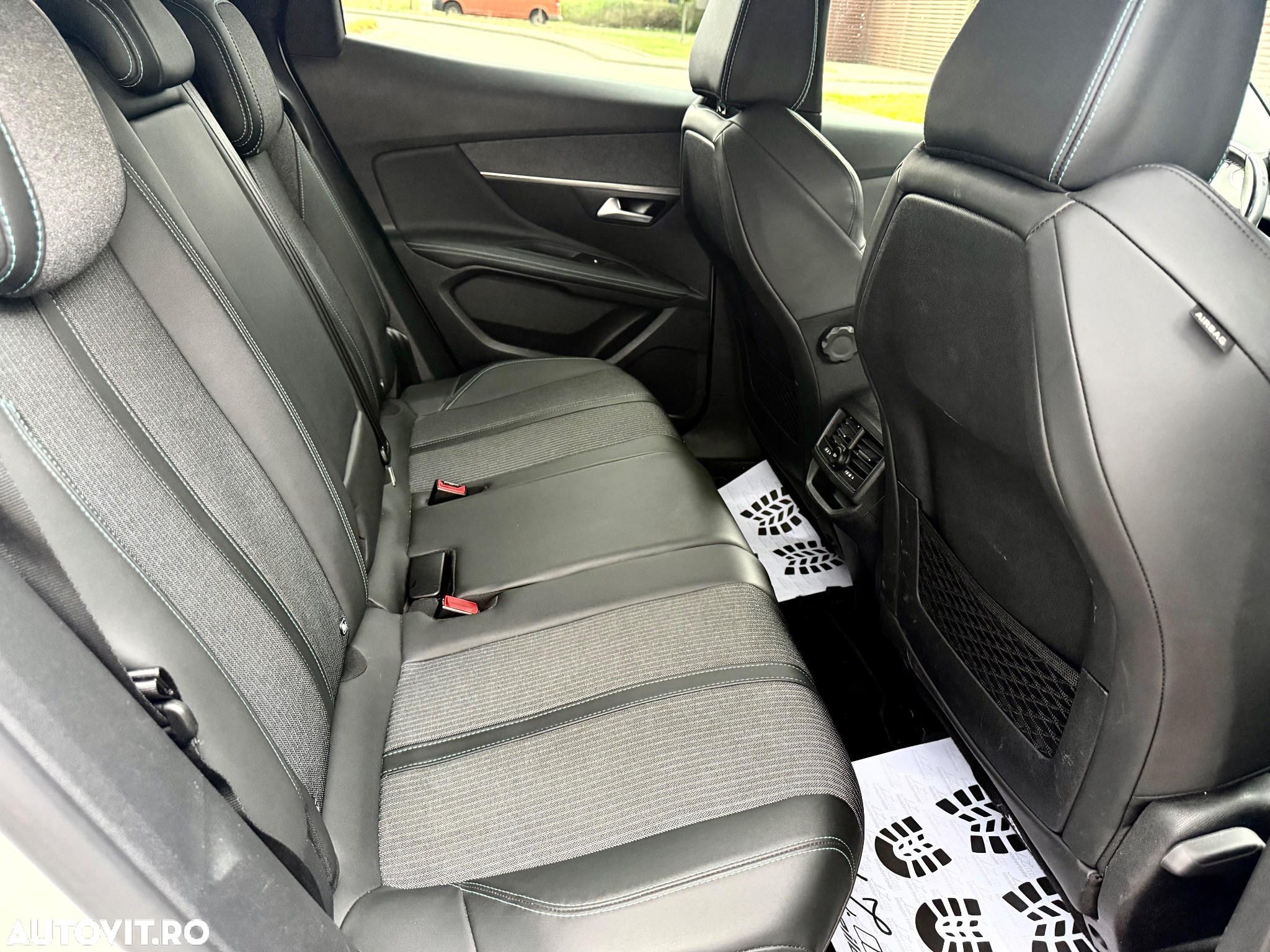 Peugeot 3008 BlueHDi 130 Stop & Start Allure Pack - 12