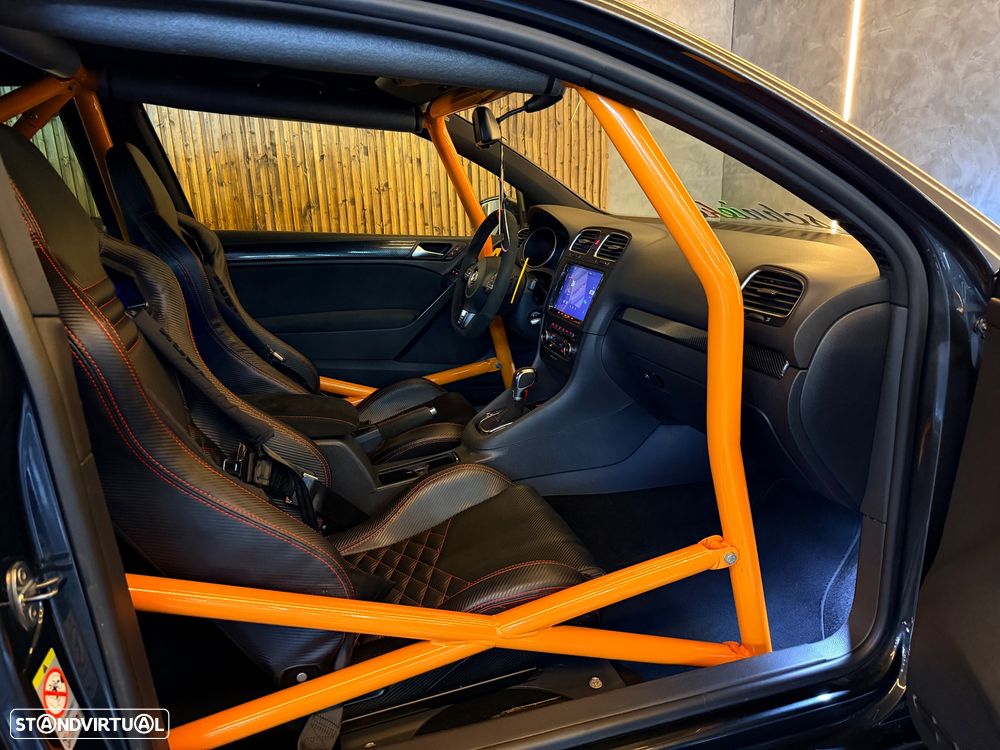 VW Golf 2.0 GTI DSG - 34