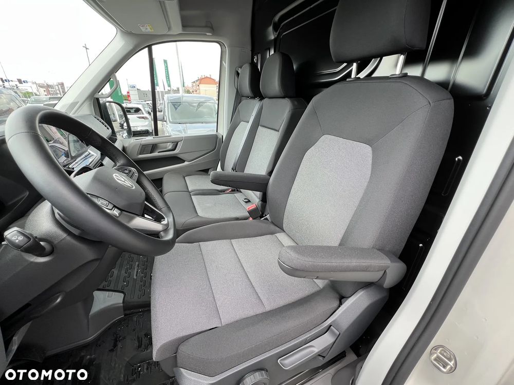 Volkswagen Crafter - 13