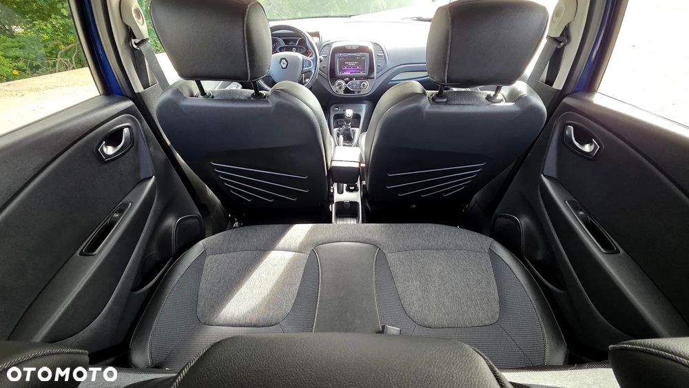 Renault Captur - 36