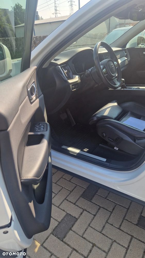 Volvo XC 60 T6 AWD Inscription - 33
