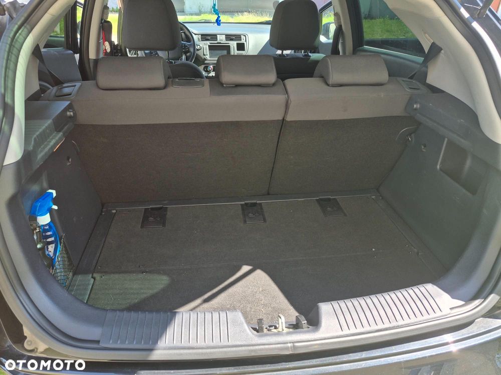 Kia Rio 1.4 crdi XL - 12