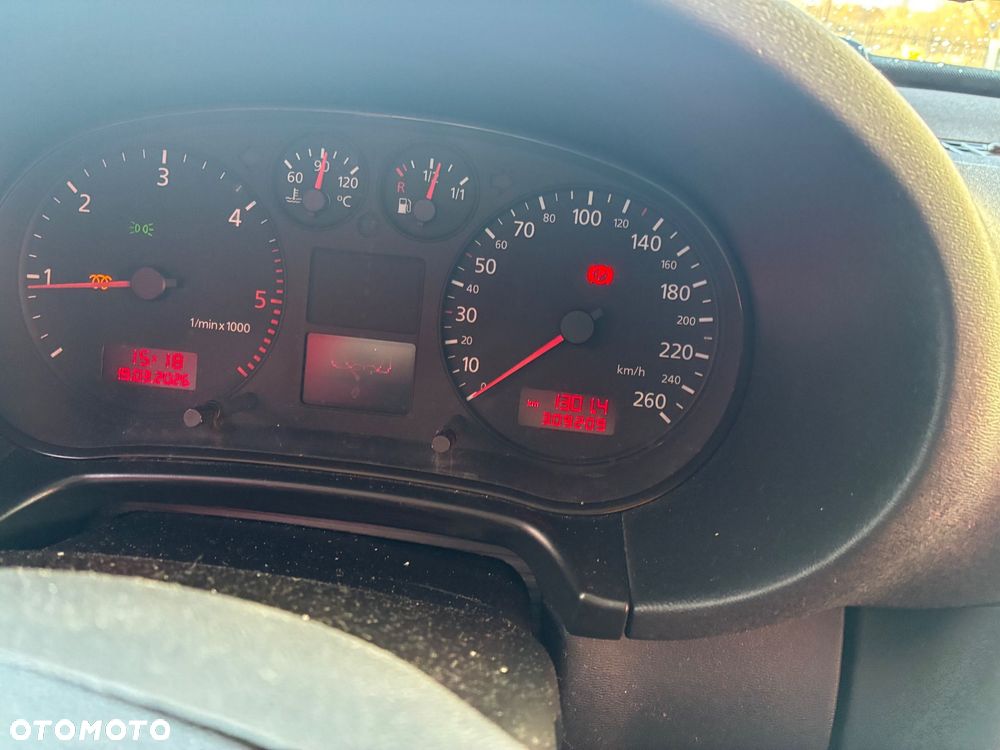 Audi A3 3-drzwiowe 1.9 TDI Ambiente - 10