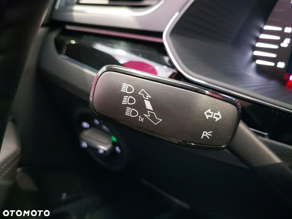 Skoda Superb 2.0 TSI DSG L&K - 28