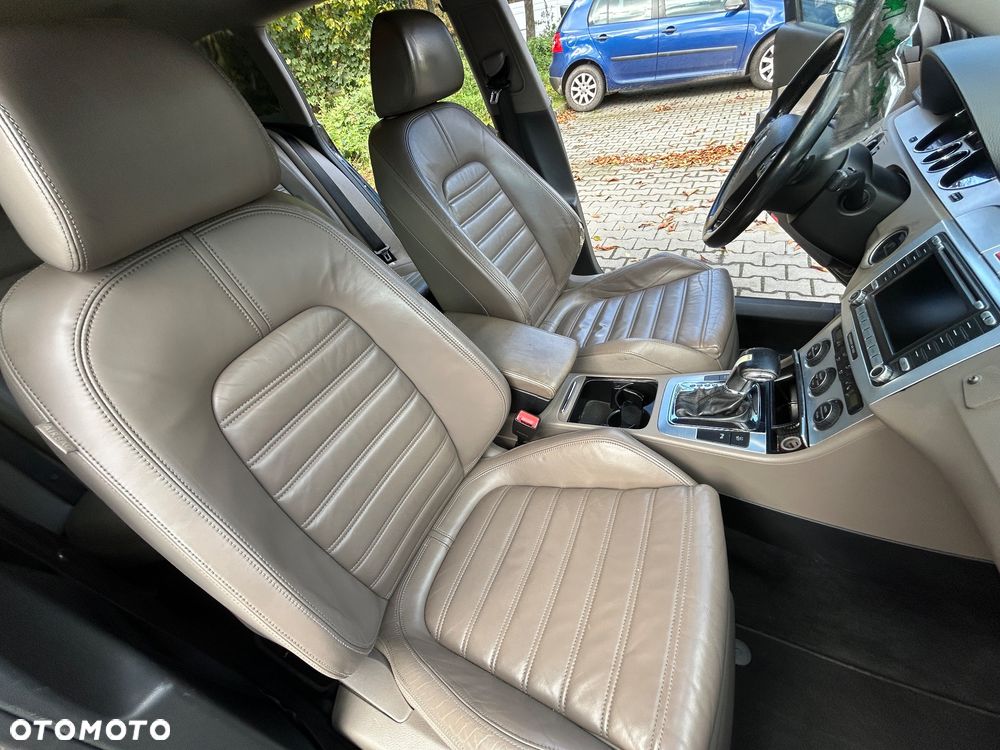 Volkswagen Passat 2.0 TDI DPF Highline DSG - 15