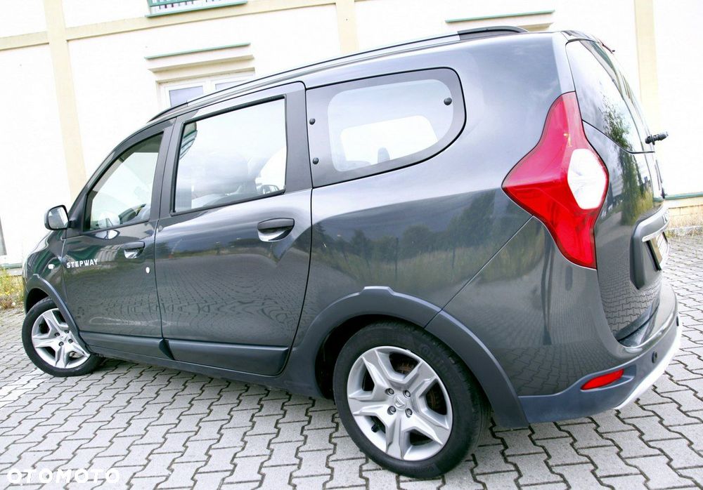 Dacia Lodgy - 30
